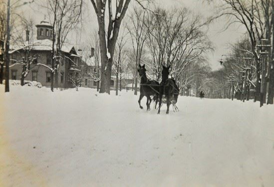 Historic Photos (Late 1800 to early to mid 1900) (27)