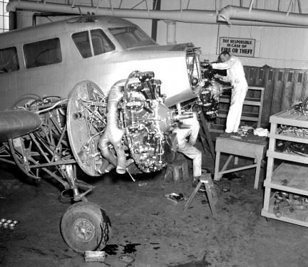 Historic Aviation Photos (5)